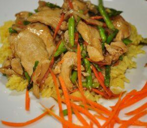 Mmm...chicken stir fry with asparagus and carrots