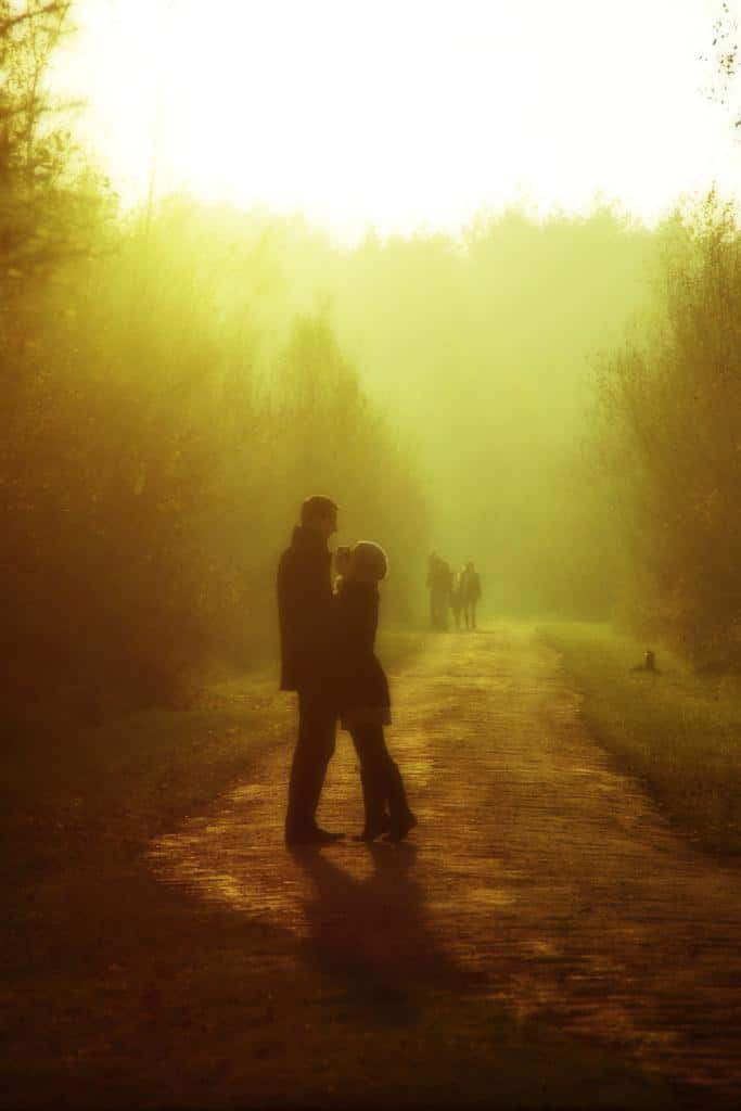 Crafting a Powerful Romance Plot: Strategies for Success